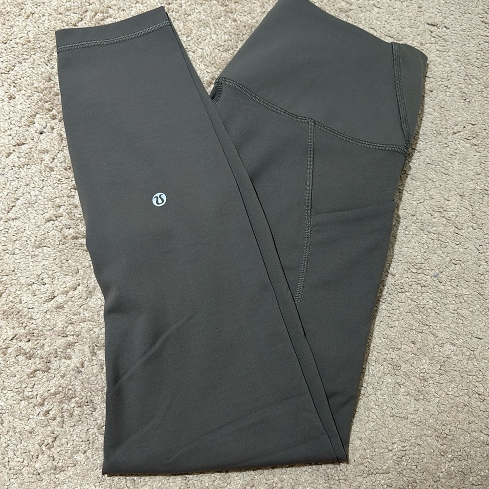 Lululemon clothing